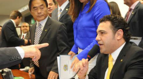 feliciano_e_a_politica_rastaquera_do_brasil