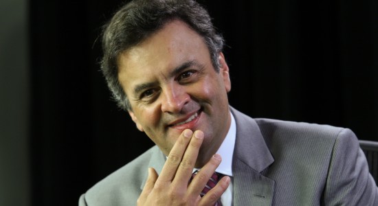 aecio-neves-plantao-politico-artigo-550x300