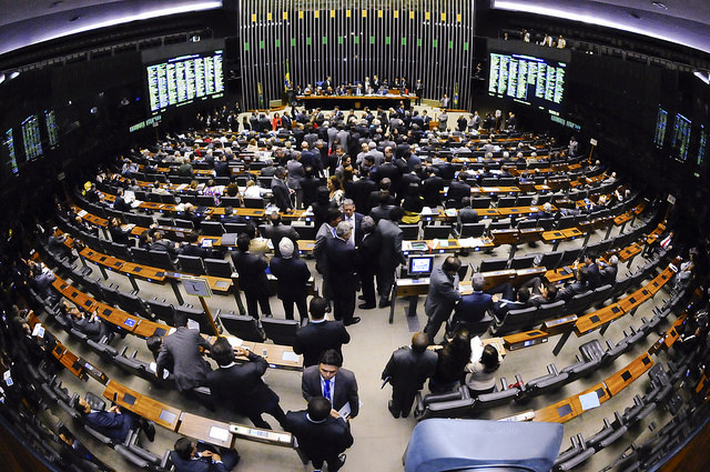 15944346025_d2bde05077_z