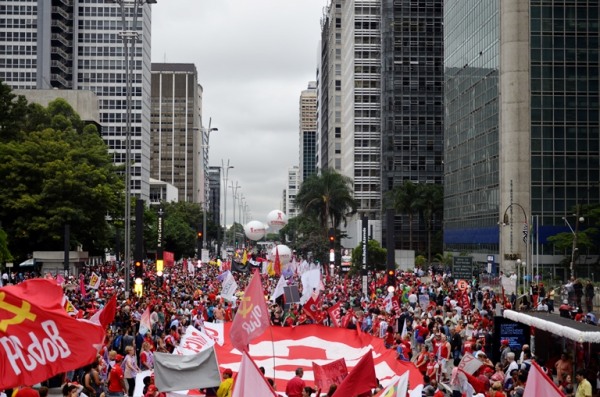 manifestacao_na_paulista2.jpg88238 (1)